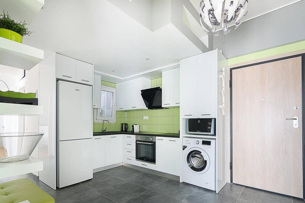 Brand New Stylish 2 Bedroom Apartment Atena Exterior foto